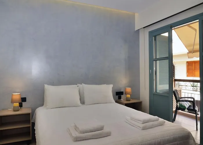 Rex Apartments