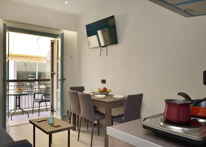 Rex Apartments